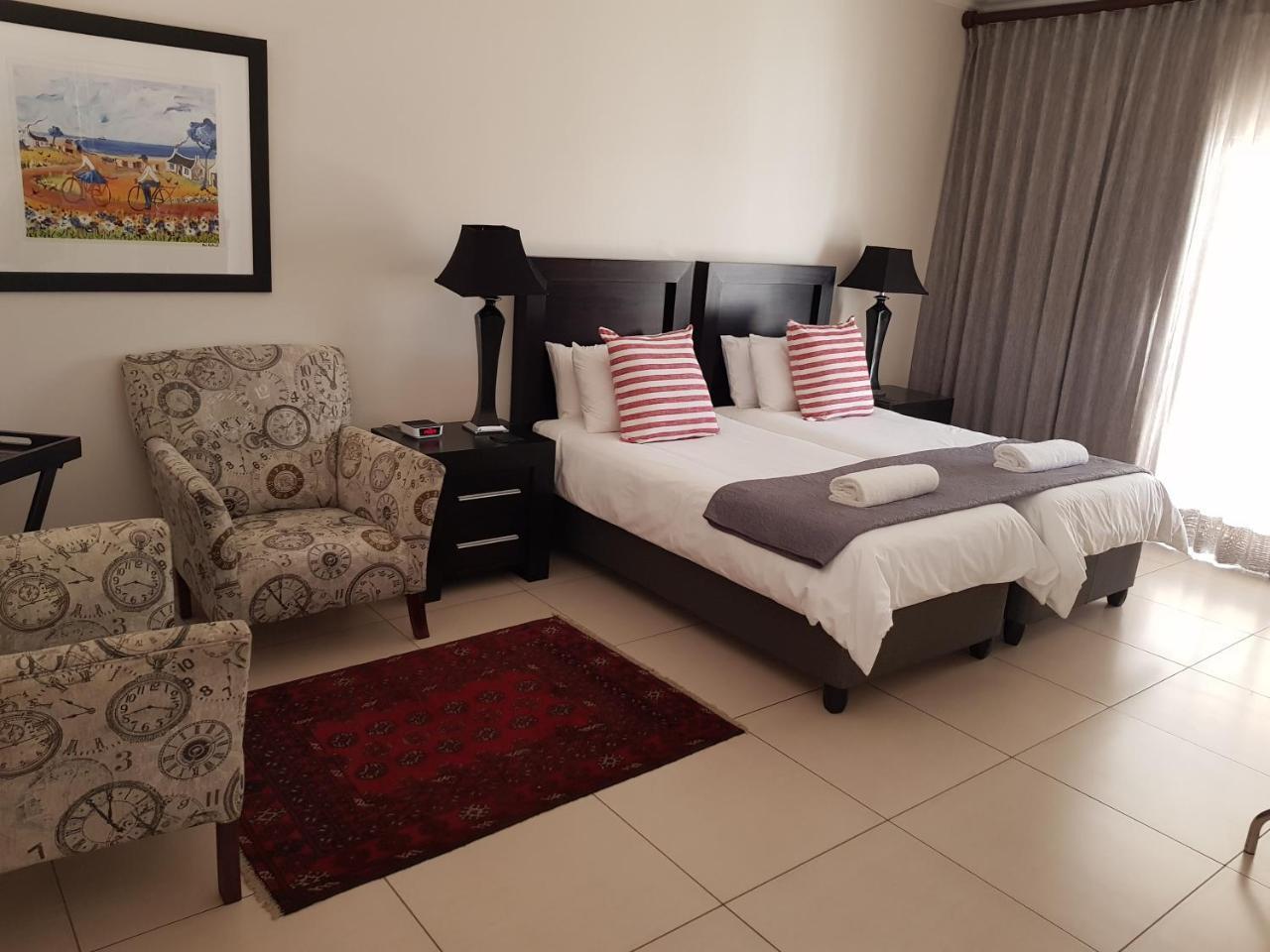Presidensie Guest Rooms Potchefstroom Esterno foto
